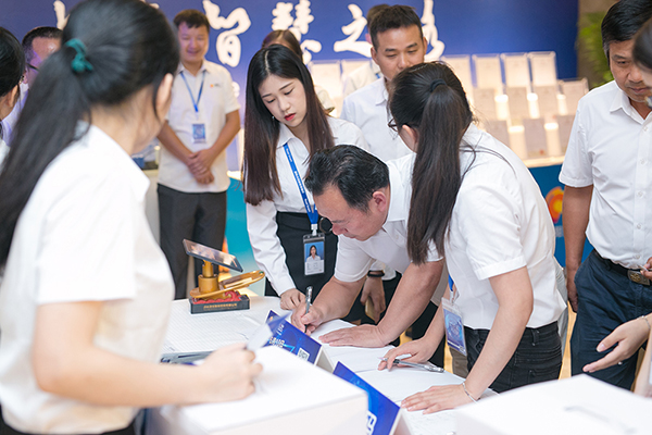 太陽能路燈，太陽能路燈廠家，太陽能路燈價格