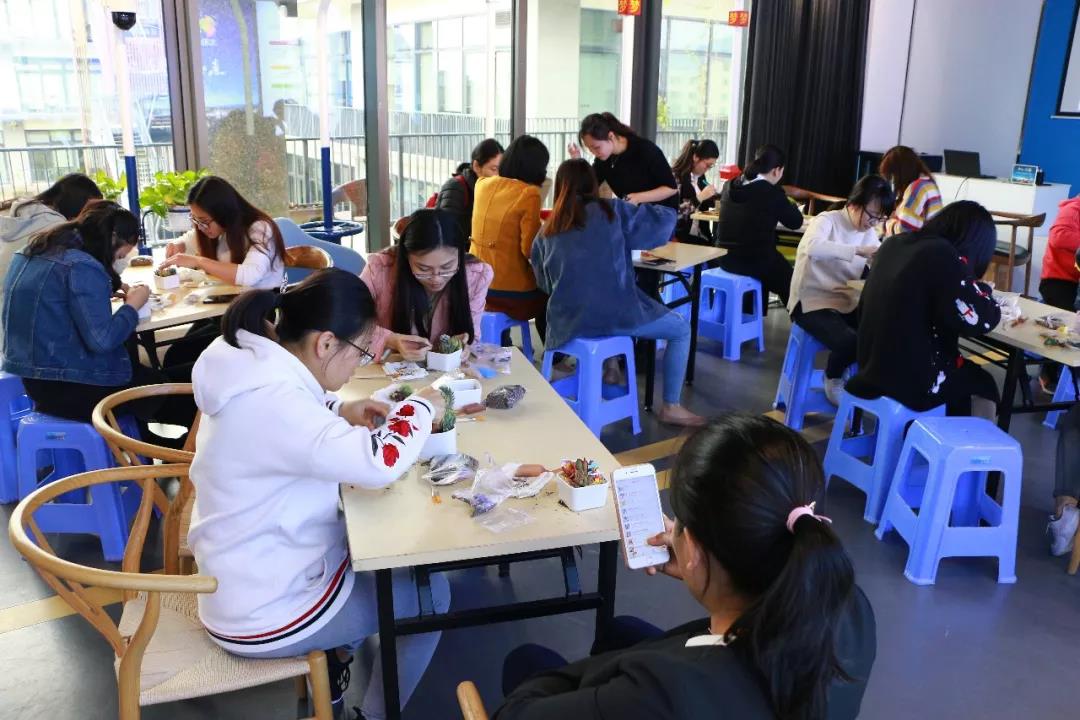 女神節(jié)快樂(lè) | 女神節(jié)就要玩出不一樣……