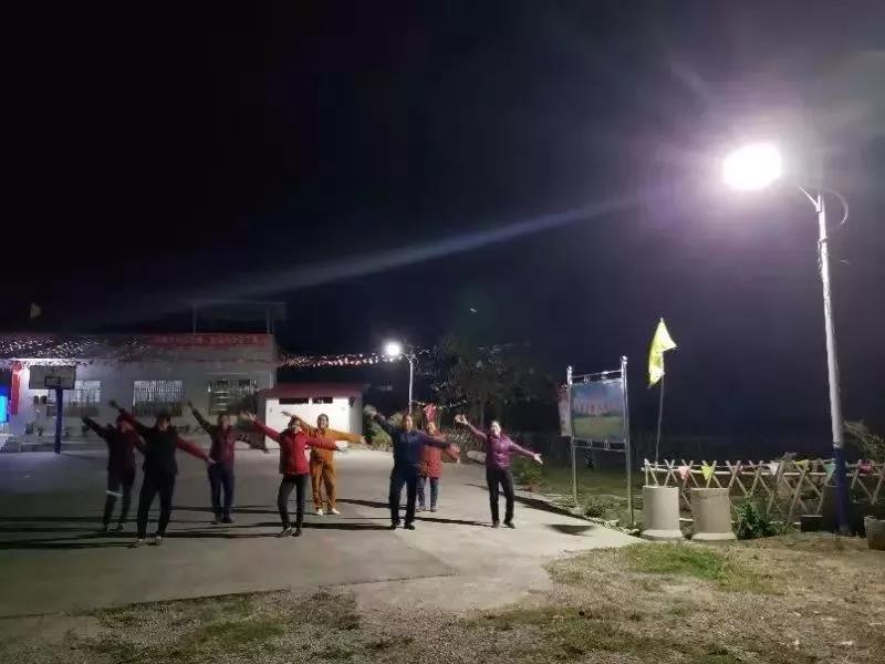 照亮農(nóng)村幸福路！源碼攜手建設(shè)柳州“村屯光亮工程