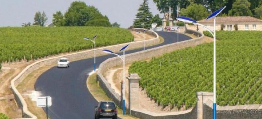 選購太陽能庭院燈看什么參數(shù)