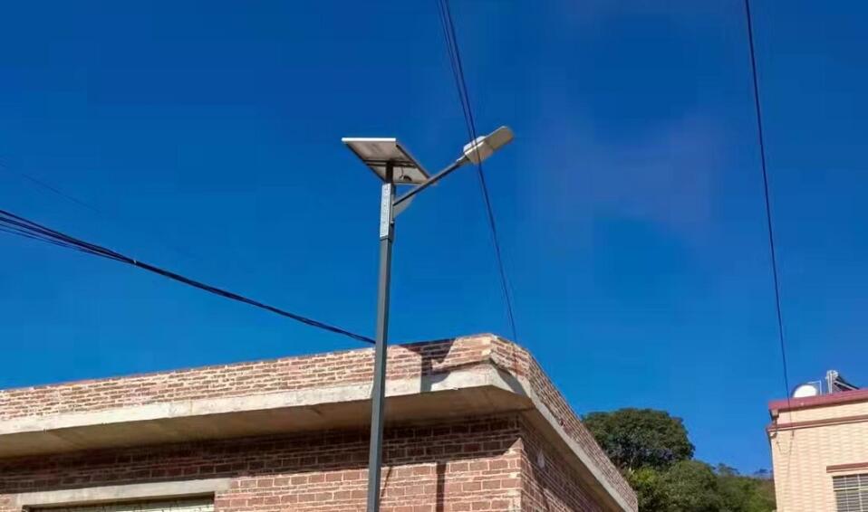 定制景觀路燈會(huì)遇到什么問(wèn)題